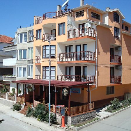Lazur Hotel Ράβντα Εξωτερικό φωτογραφία