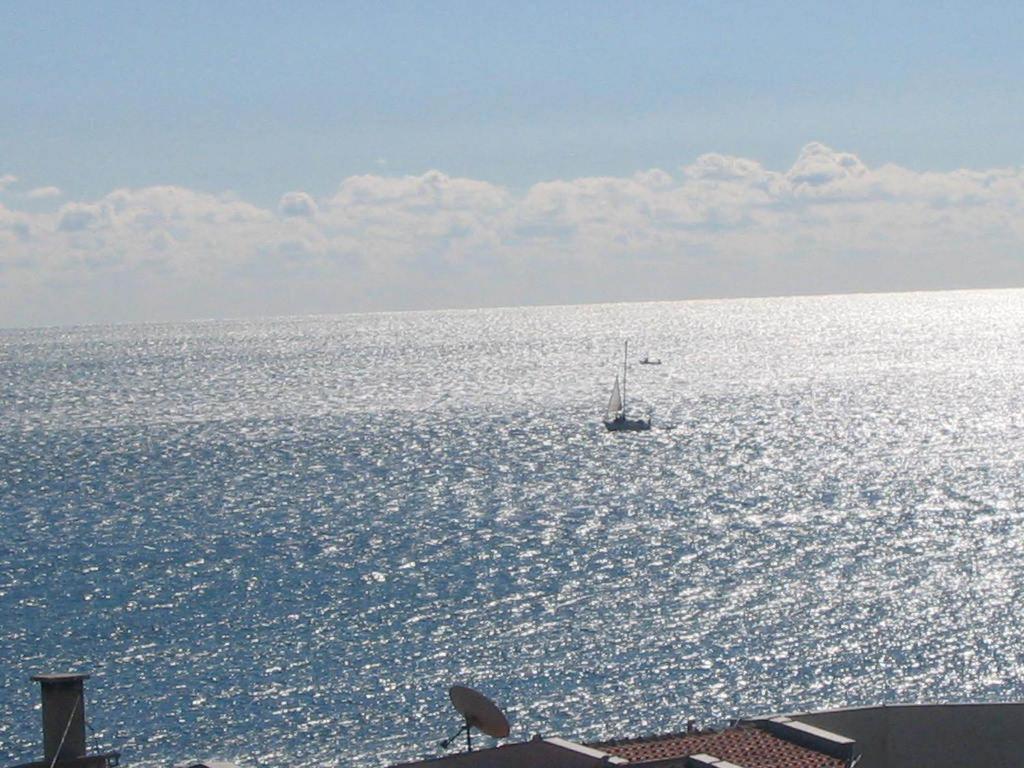 Lazur Hotel Ράβντα Εξωτερικό φωτογραφία