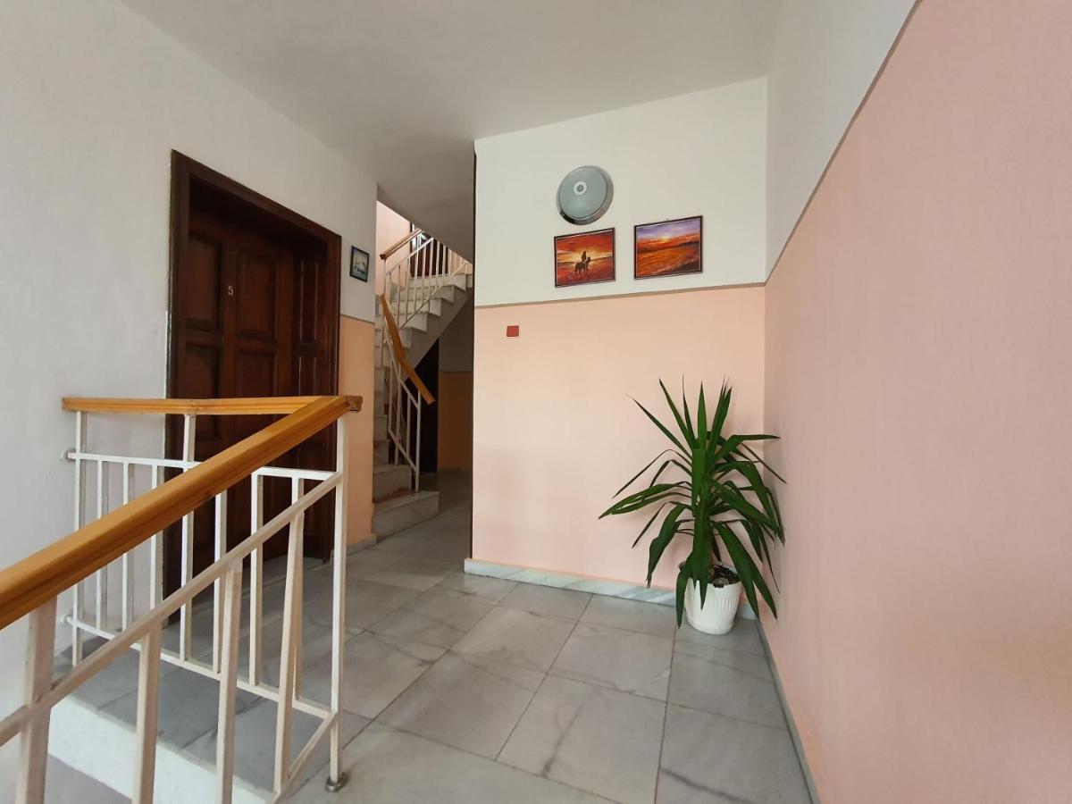 Lazur Hotel Ράβντα Εξωτερικό φωτογραφία