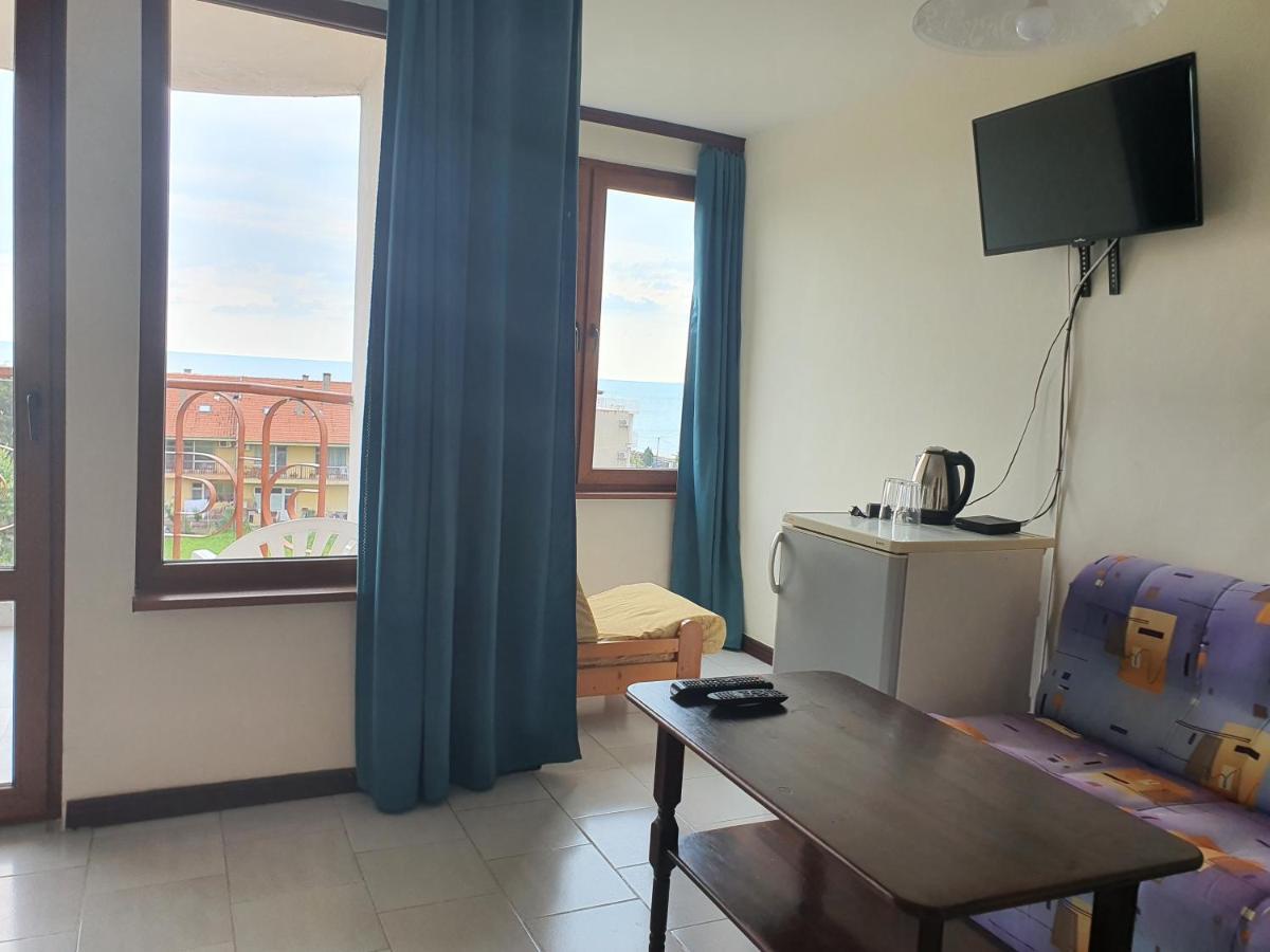Lazur Hotel Ράβντα Εξωτερικό φωτογραφία