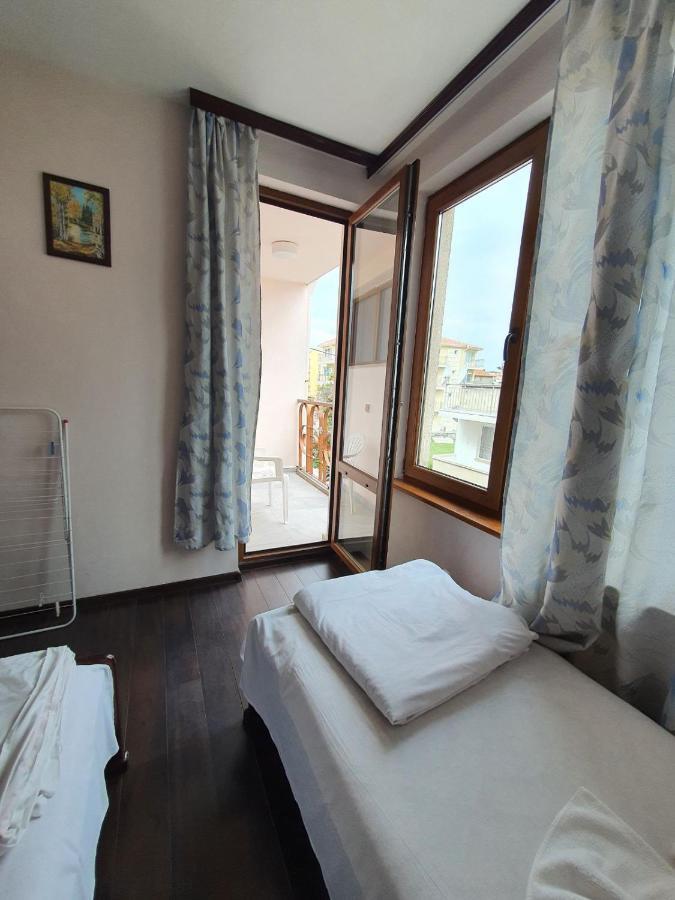 Lazur Hotel Ράβντα Εξωτερικό φωτογραφία