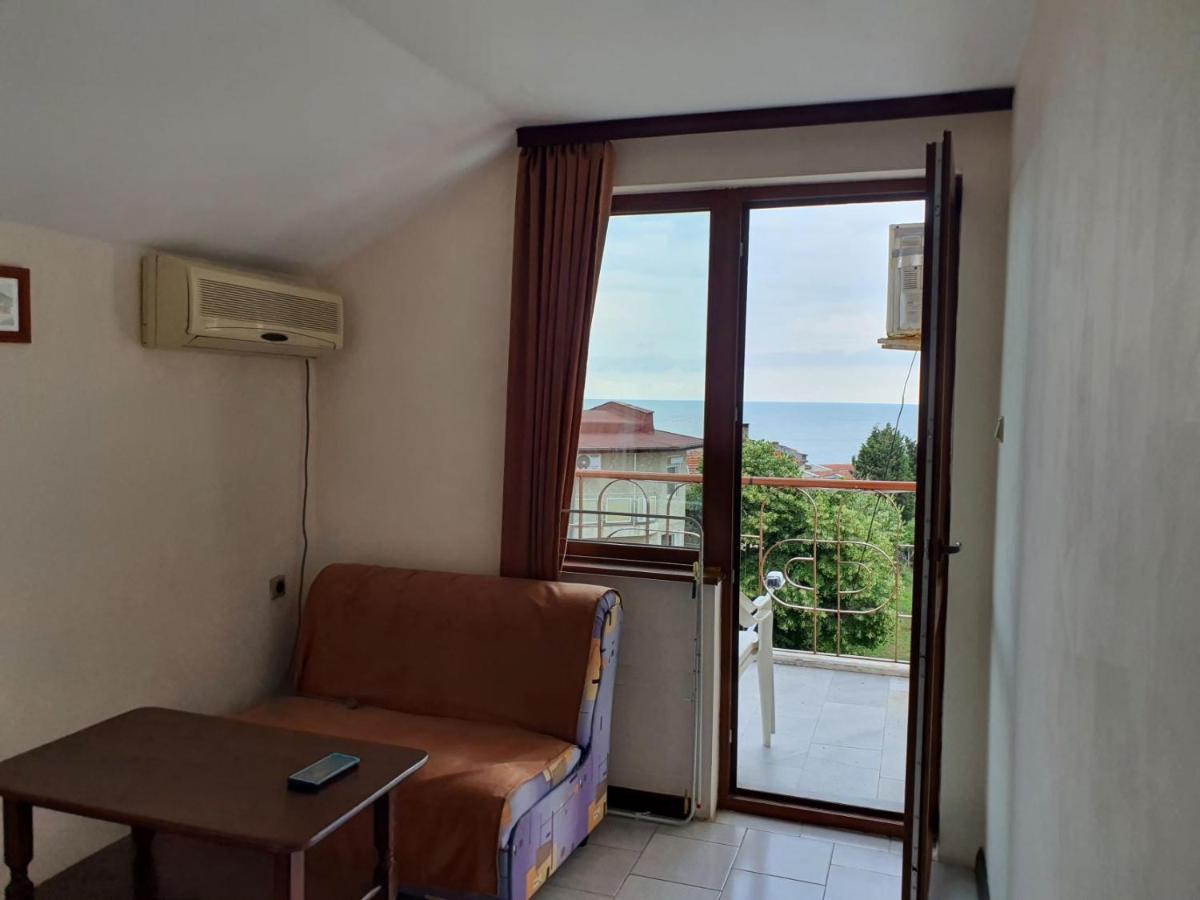 Lazur Hotel Ράβντα Εξωτερικό φωτογραφία
