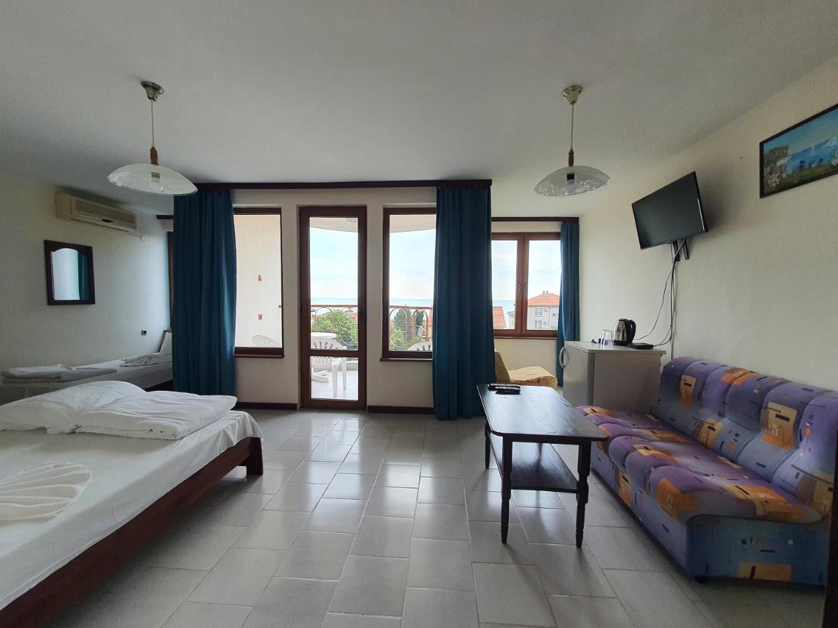 Lazur Hotel Ράβντα Εξωτερικό φωτογραφία