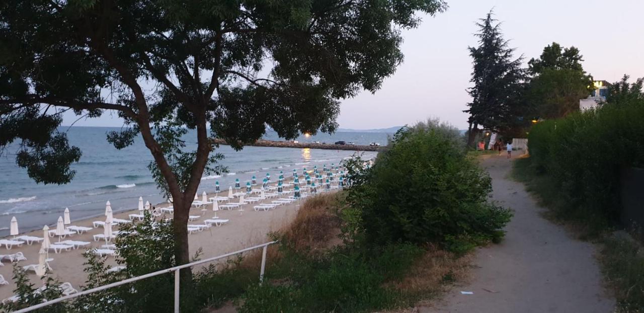 Lazur Hotel Ράβντα Εξωτερικό φωτογραφία